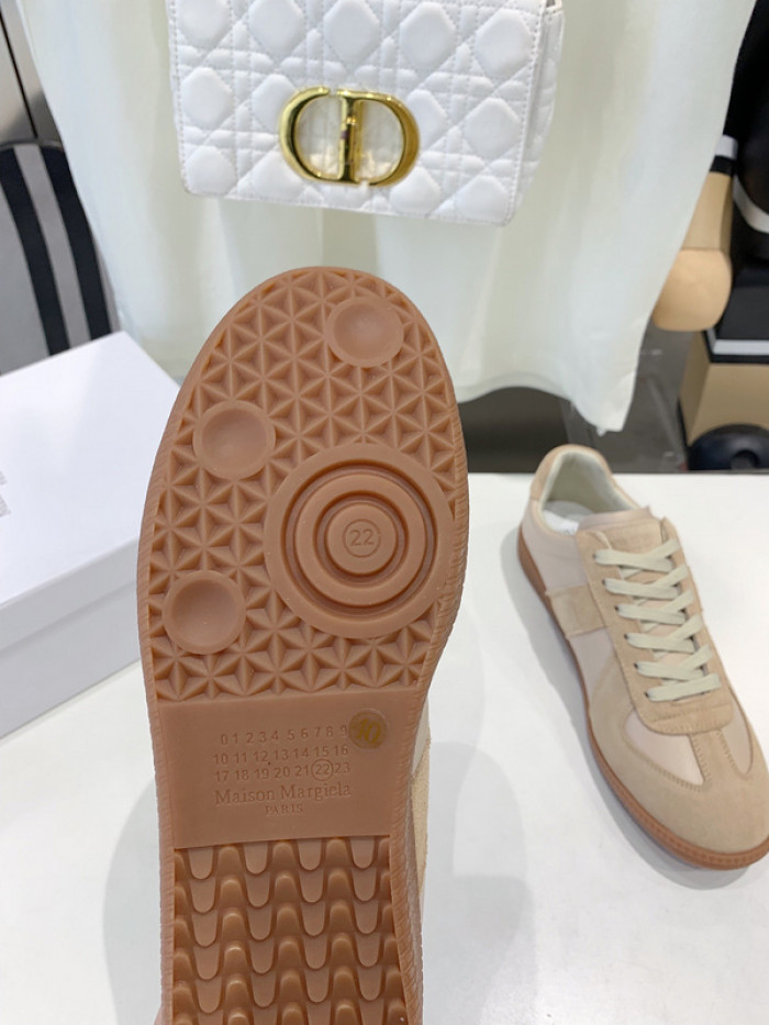 Ma*s*n m0rgiela trainer (gats)