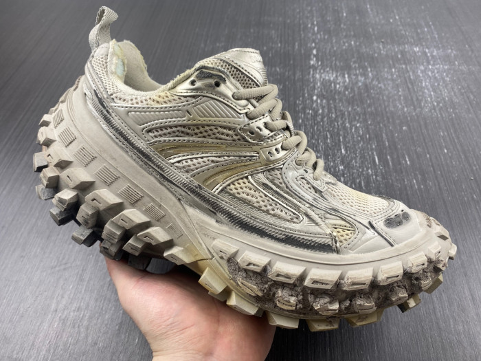 blc* defender sneaker