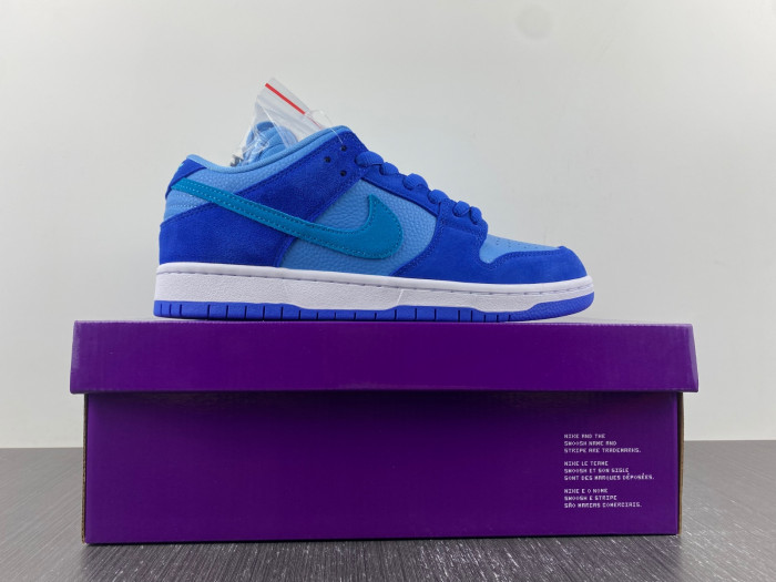nike sb dunk low "blue raspberry" dm0807-400