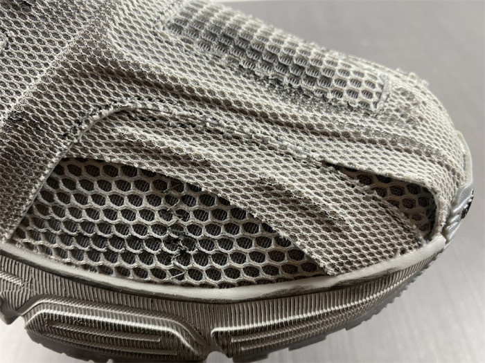 blc* phantom sneaker