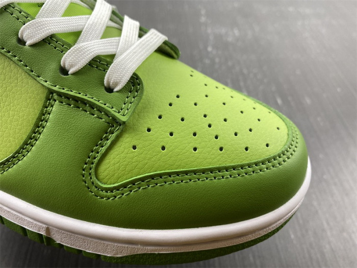 nike dunk low chlorophyll - dj6188-300
