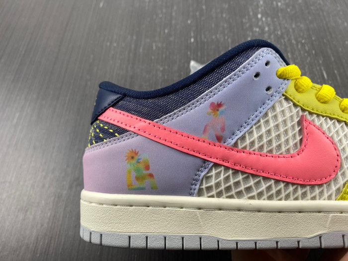 Nike SB Dunk Low Be True DX5933-900