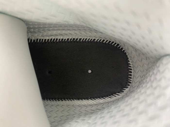 air jordan 11 retro 25th anniversary white / silver 408201-101