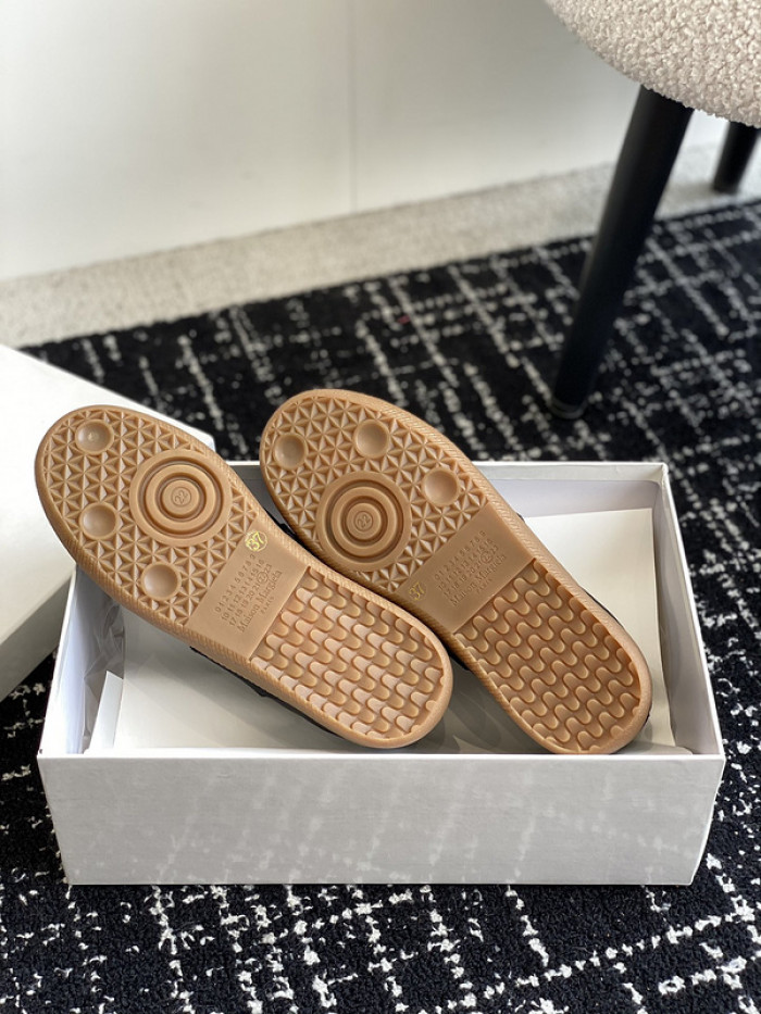 Ma*s*n m0rgiela trainer (gats)