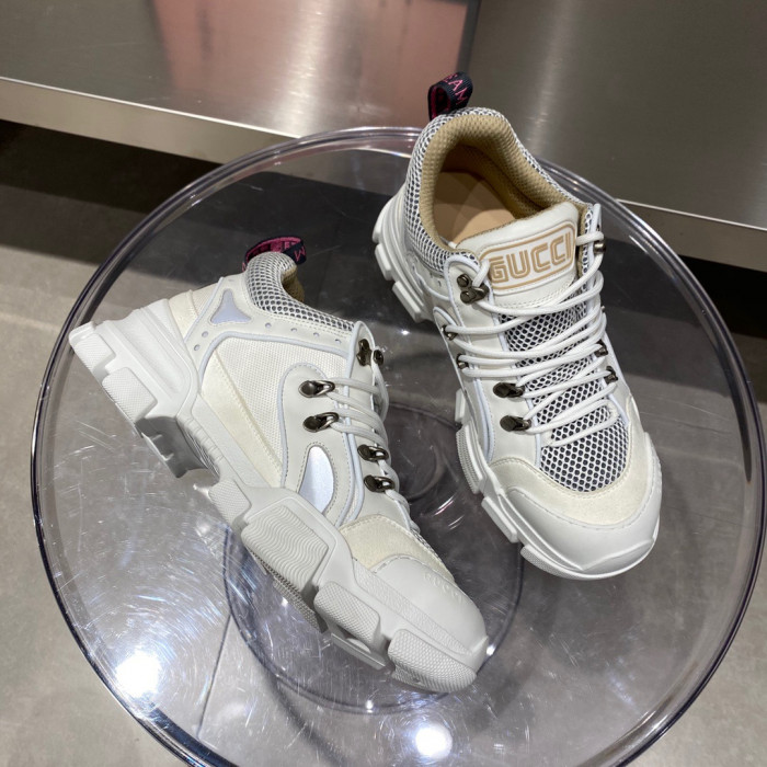 G*u*i1 journey flashtrek jewel crystal low boot