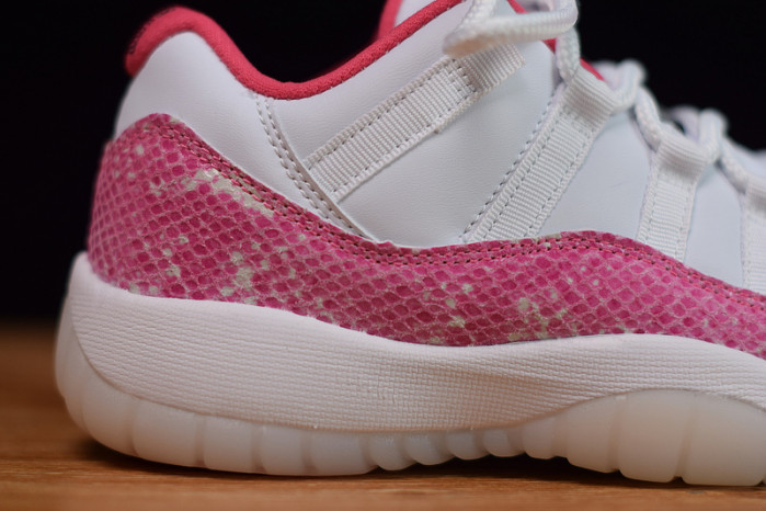 air jordan 11 low white pink snakeskin ah7860-106