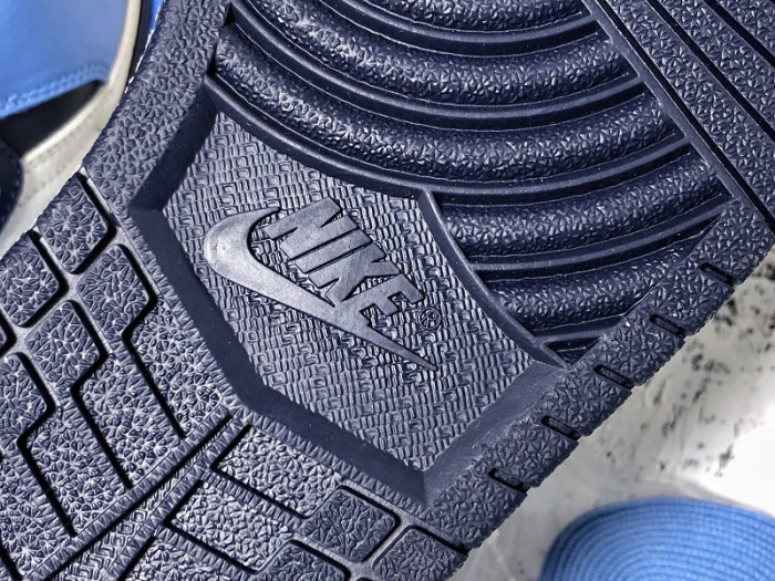 air jordan 1 retro high og "obsidian/university blue 555088-140