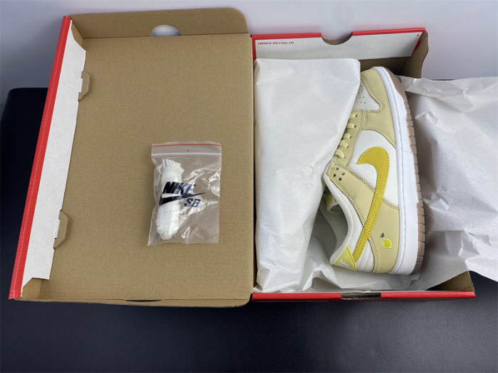 nike dunk low lemon drop dj6902-700