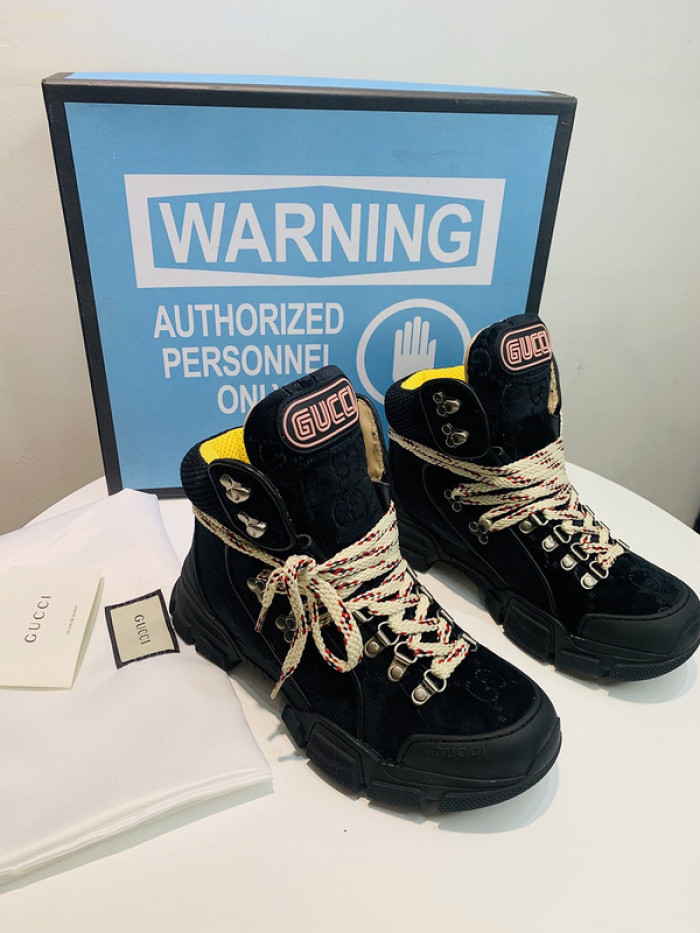 G*u*i1 journey flashtrek jewel crystal low boot