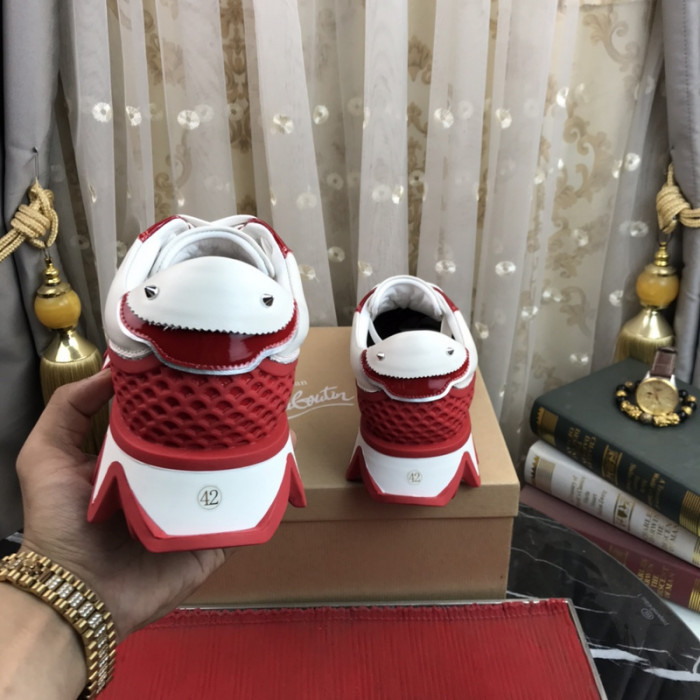 CHRISTIAN LOUBOUT1N Loubishark man (CUSTOMIZE)