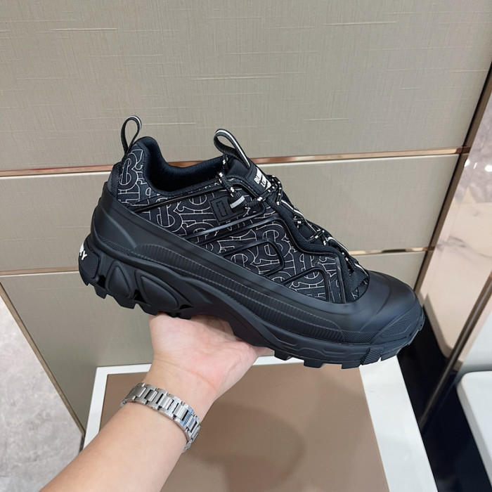 Bur*berry Check Cotton Arthur Sneakers