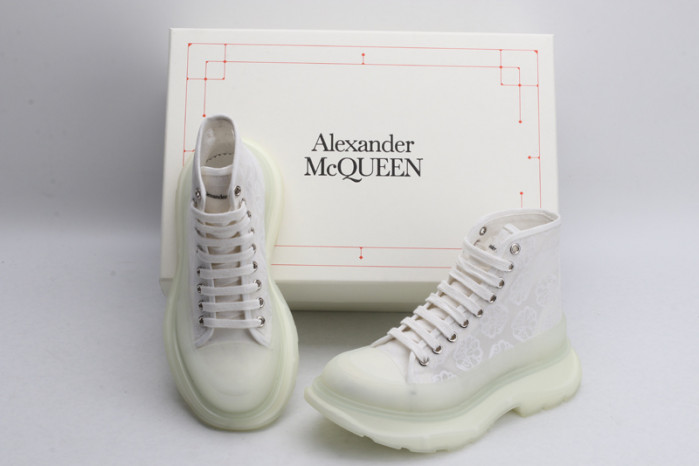 mcqueen tread slick