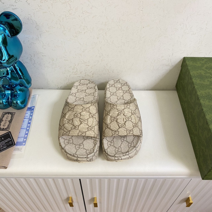 G*u*i slide (eu35-eu45)