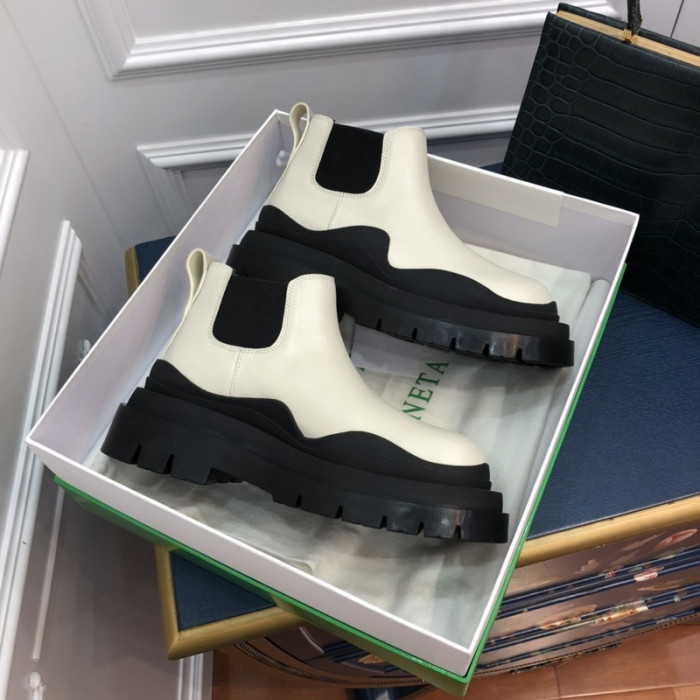 Botteg*Venta Tire Leather Ankle boots