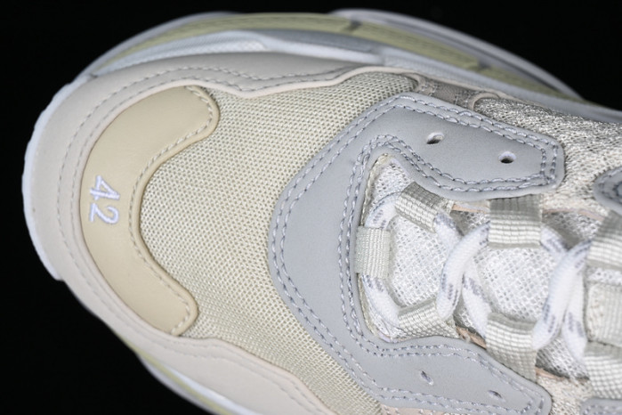 blc* triple s trainer