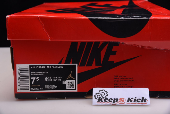 Ma*s*n chateau x air jordan 1 mid fearless multi - cu2803-200