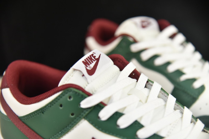 nike dunk low gorge green fb7160-161