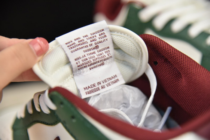 nike dunk low gorge green fb7160-161